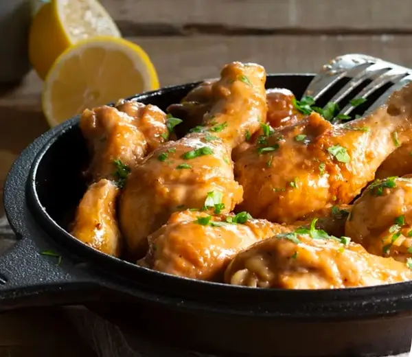 Muslos de pollo al ajillo